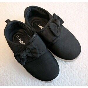 Nerteo Lightweight Slip On Hook Loop Closure Bow Black Sneakers Girls Size 11